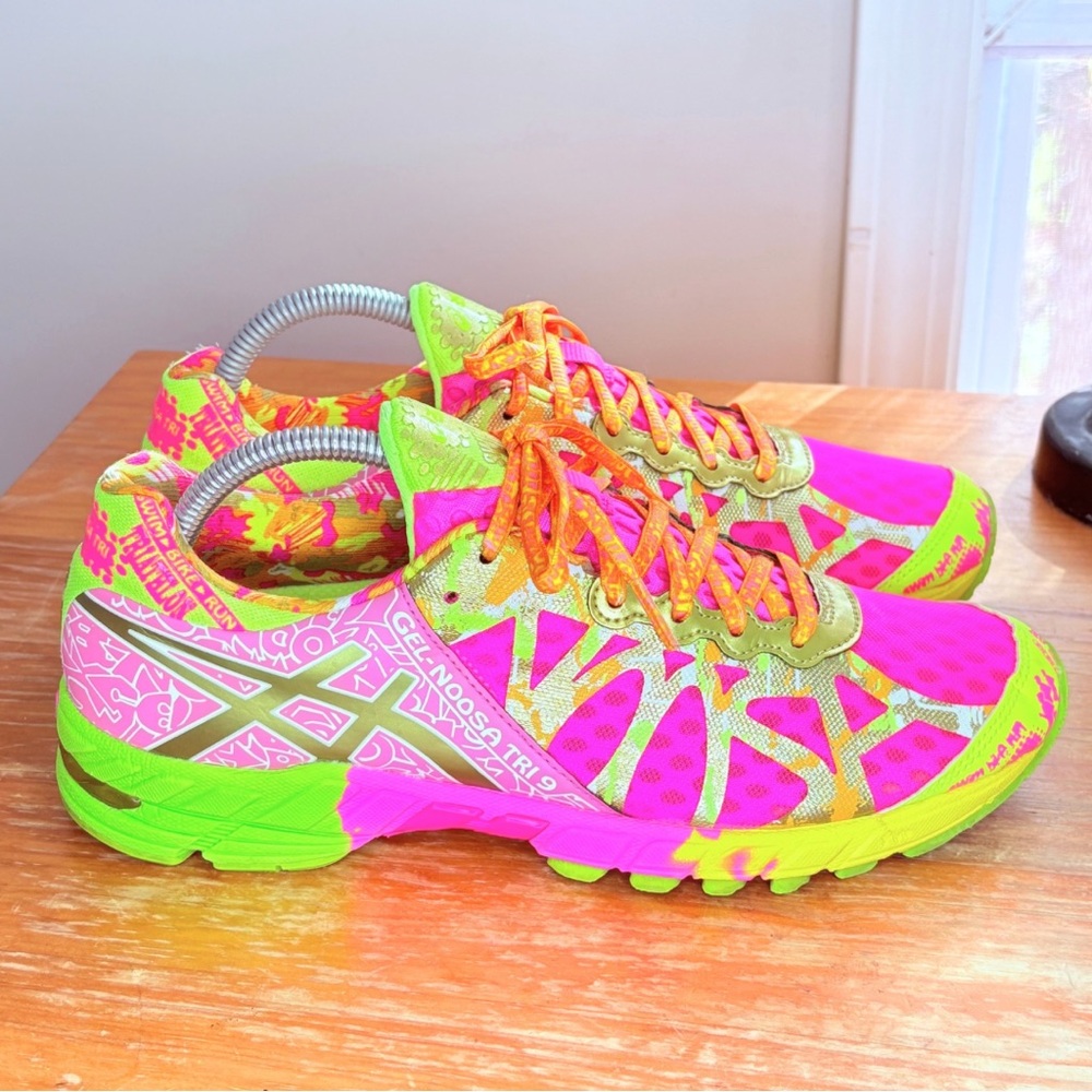 Asics Women's Neon Pink Yellow Green Running Shoes - Picture 3 of 16